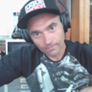 Meet your Posher, Leo